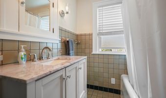 70 Samaritan Ave, Ashland, OH 44805