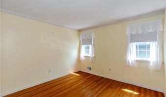 210 Essex Rd, North Kingstown, RI 02852