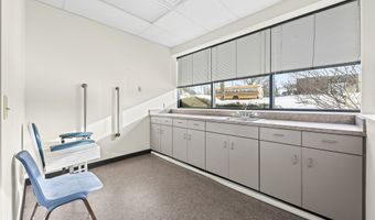 885 S Sawburg Ave 101, Alliance, OH 44601