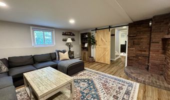 128 Mallego Rd, Barrington, NH 03825