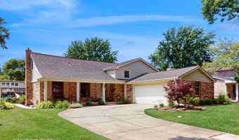3026 N Stratford Rd, Arlington Heights, IL 60004