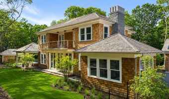 62 Canvasback Ln, Amagansett, NY 11937