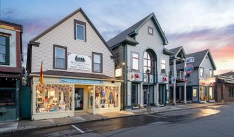 19 Cottage St, Bar Harbor, ME 04609