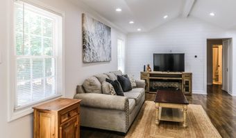 4046 White Oak Dr, Appling, GA 30802