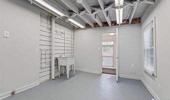 802 S Center St, Ashland, VA 23005