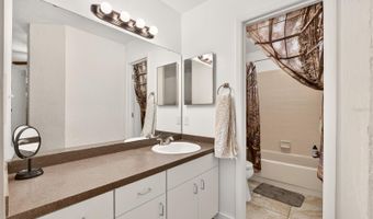 11413 NW 67TH Ter, Alachua, FL 32615