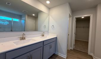 11003 Bop Ln, Adkins, TX 78101