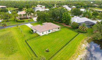 16630 Willow Point Ct, Alva, FL 33920