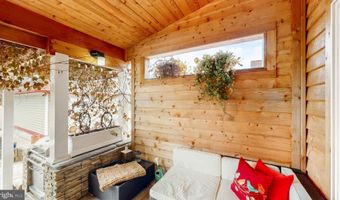 303 S BEDFORD St, Georgetown, DE 19947