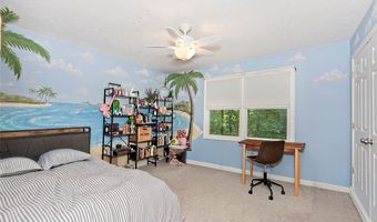 225 Linwood Ln, Aurora, OH 44202