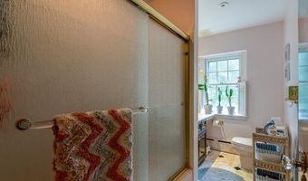 407 N TULPEHOCKEN Rd, Reading, PA 19601