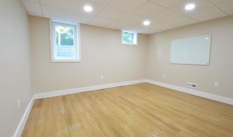 1550 N 750 E, Avilla, IN 46710