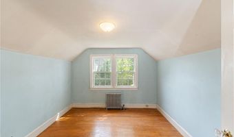 53 Overland Ave, Cranston, RI 02910