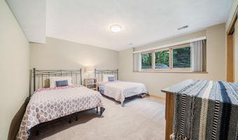 2117 CLOUDVIEW Ct, Appleton, WI 54914