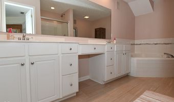 6411 Granny Smith Ln, Avon, IN 46123