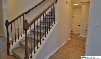 311 McNair Dr, Allen, PA 18067