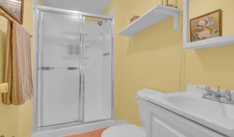 1870 POPLAR Rd, Annapolis, MD 21401