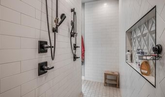 14140 Walnut Rdg, Arcadia, OK 73007