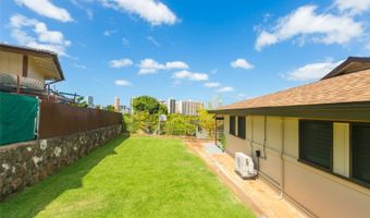 1355 Ala Napunani St, Honolulu, HI 96818