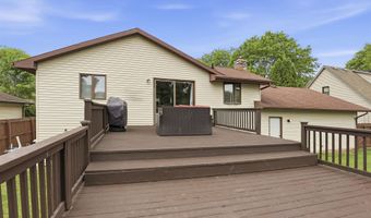 3236 S WHIP POOR WILL Ln, Appleton, WI 54915