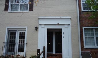 2509- D S WALTER REED Dr D, Arlington, VA 22206