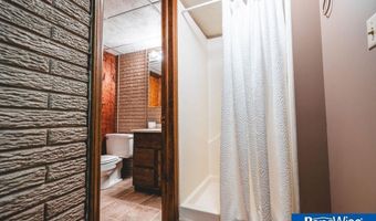 2105 N St St, Aurora, NE 68818