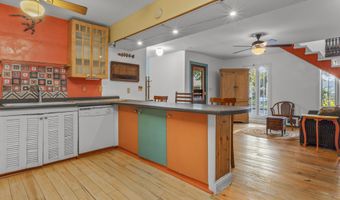 220 Main -105 South Toulme St, Bay St. Louis, MS 39520