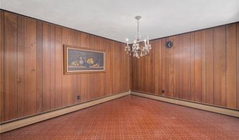 49 Magnolia Ln, Coventry, RI 02816