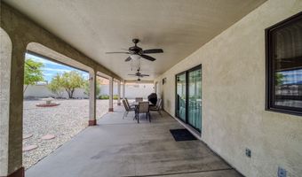 808 Park Crest Dr, Bullhead City, AZ 86429