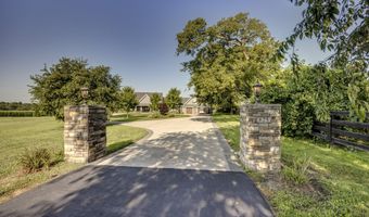 625 Windy Rock Rd, Bardstown, KY 40004