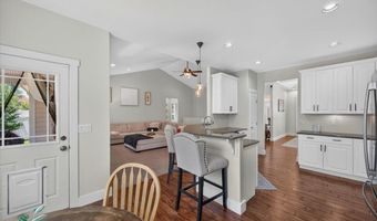 1231 MIRACLE Pkwy, Cheyenne, WY 82009