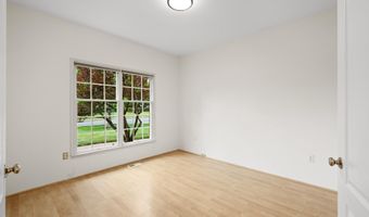 18 MONTFORT Dr, Belle Mead, NJ 08502