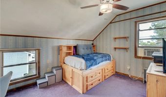 300 Northup St, Cranston, RI 02905