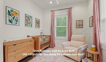 37 Park Sq S, Beaufort, SC 29907