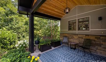 409 Kessler Pl, Asheville, NC 28804
