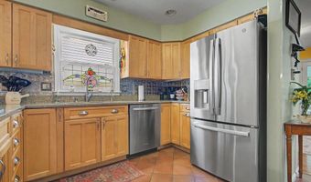 816 BOATSWAIN Way, Annapolis, MD 21401