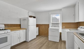 11 Addison St, Bristol, CT 06010