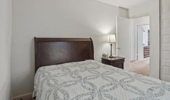 4301 GREENBERRY Ln, Annandale, VA 22003