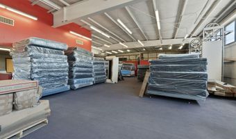 221 BROADWAY Blvd SE, Albuquerque, NM 87102