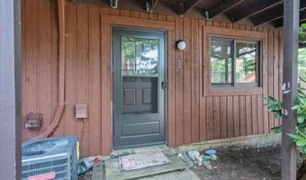 12 Stonehill Dr 1, Alloway, NJ 07462