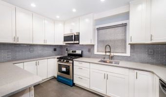 230 Avenue A, Bayonne, NJ 07002