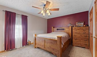 6919 E Us Highway 36, Bainbridge, IN 46105