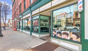 16 W Black Well St6s War, Andover, NJ 07801