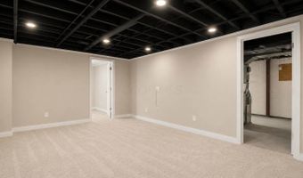 2229 Waldorf Rd, Columbus, OH 43229