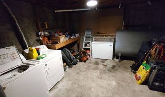 28 Cedar Ln, Cambridge, VT 05464