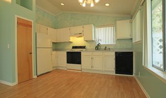 1879 BEACH Ave, Atlantic Beach, FL 32233