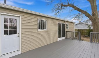 39 Harborage Ave, Bayville, NJ 08721
