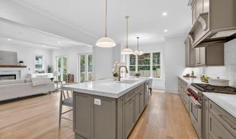 7804 CUSTER Rd, Bethesda, MD 20814