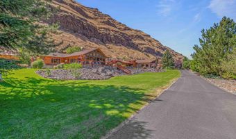 14286 Snake River Rd, Asotin, WA 99402