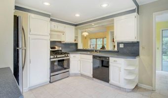 42 William St, Bayonne, NJ 07035